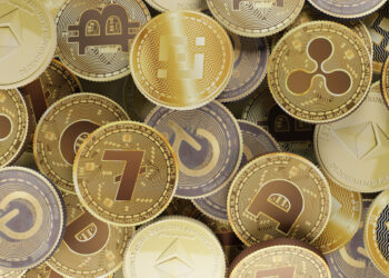 According to recent data Altcoin Whales' activity increased