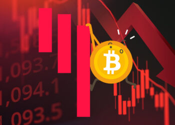 BTC's value dips under $29K, is a further decline expected?