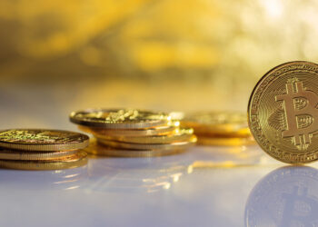 Bitcoin's on-chain metrics exhibit extreme values amidst low volatility