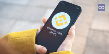 Can BNB surpass $245? Technical indicators reveal insights