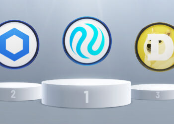 Keep an eye on INJ, LINK, DOGE this August, says analyst