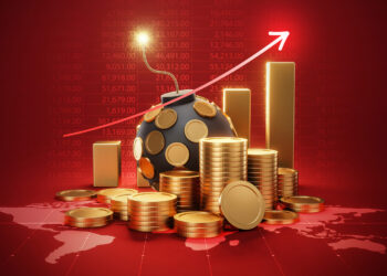 Trader Foresees a Bullish Surge for Altcoins in October