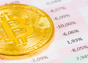 Deutsche Bank Survey: Mixed Views on Bitcoin's Future Price