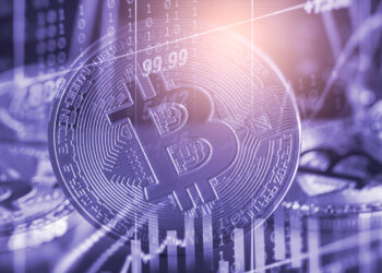 Warren Urges Tighter Crypto Oversight to Thwart Illicit Trade