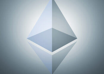 Trump Backs Crypto at Bitcoin Conf; Ethereum Eyes $4454 in 2024